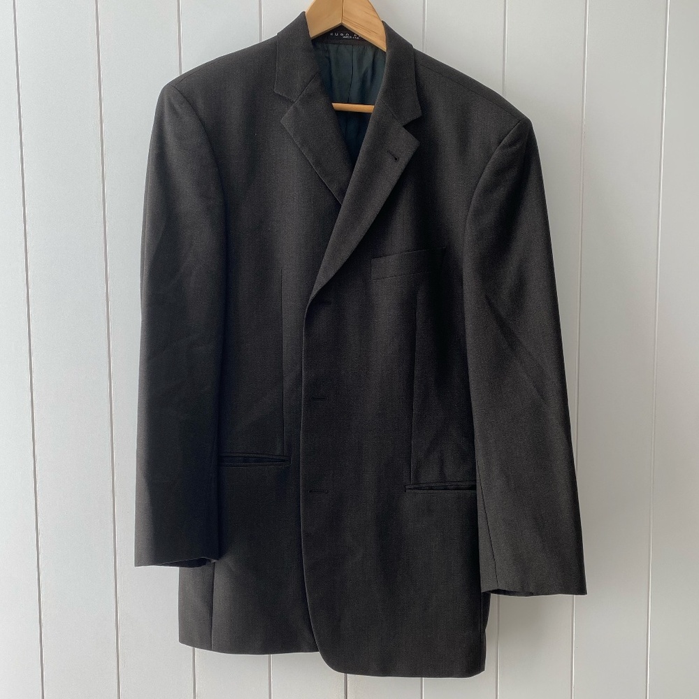 Hugo Boss Three-Button Super 100 Virgin Wool Einstein Sigma Suit Blazer - 42R